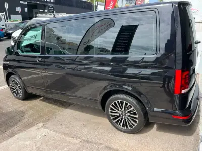 Volkswagen Caravelle 2024 · foto 5