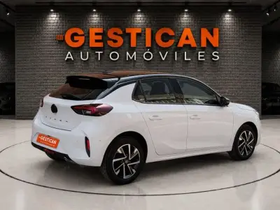 Opel Corsa 2024 · foto 3