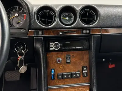 Mercedes-Benz 500 1986 · foto 16