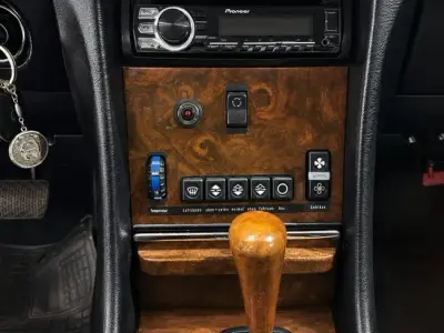 Mercedes-Benz 500 1986 · foto 11