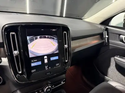 Volvo XC40 2022 · foto 7