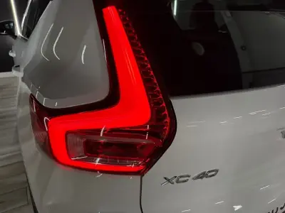 Volvo XC40 2022 · foto 14