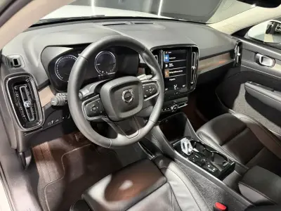 Volvo XC40 2022 · foto 6
