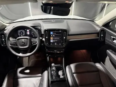 Volvo XC40 2022 · foto 8