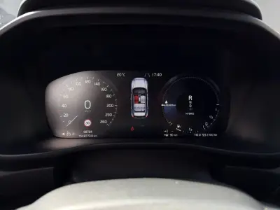 Volvo XC40 2023 · foto 30