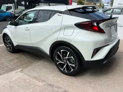 Toyota C-HR 2022 · foto 5