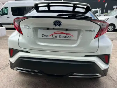 Toyota C-HR 2022 · foto 4