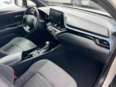 Toyota C-HR 2022 · foto 11