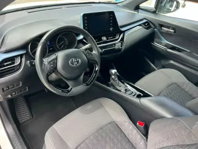 Toyota C-HR 2022 · foto 7