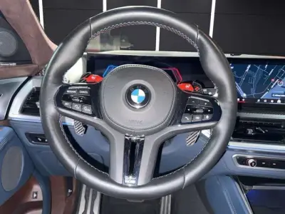 BMW XM 2024 · foto 11