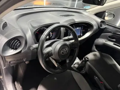 Toyota Aygo X 2022 · foto 9