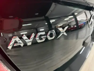Toyota Aygo X 2022 · foto 14