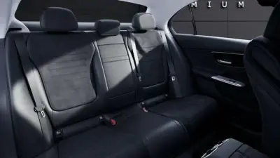 Mercedes-Benz Clase C 2022 · foto 8