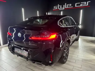 BMW X4 2022 · foto 3