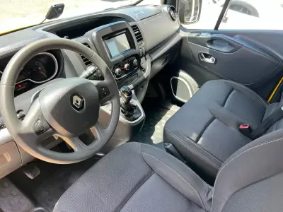 Renault Trafic 2019 · foto 8