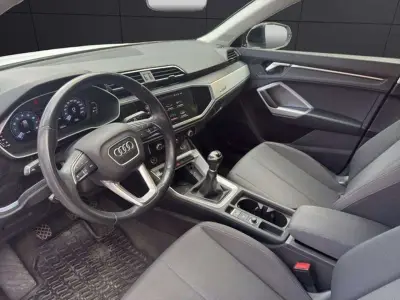 Audi Q3 Sportback 2021 · foto 9