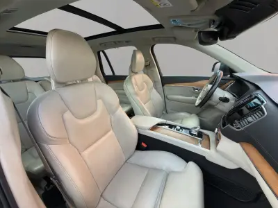 Volvo XC90 2021 · foto 15