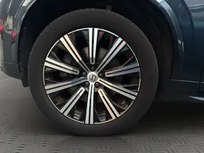 Volvo XC90 2021 · foto 7