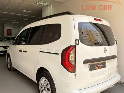Renault Kangoo 2022 · foto 3