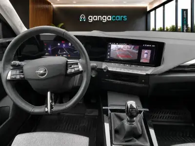 Opel Astra 2023 · foto 8
