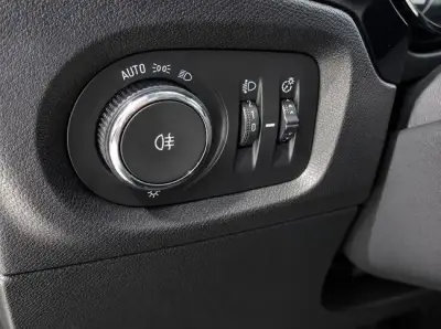 Opel Corsa 2023 · foto 9
