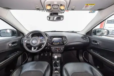 Jeep Compass 2018 · foto 5