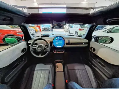 MINI Cooper 2025 · foto 17