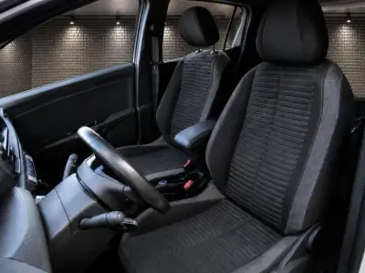 Peugeot 2008 2022 · foto 6