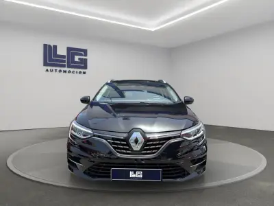 Renault Megane 2023 · foto 2