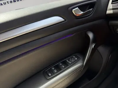 Renault Megane 2023 · foto 12