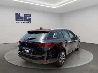 Renault Megane 2023 · foto 4