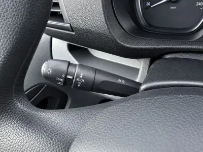 Opel Vivaro 2022 · foto 14