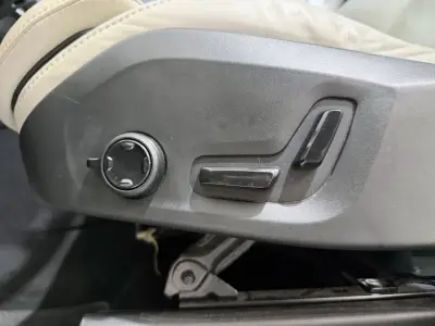 Volvo XC90 2019 · foto 13