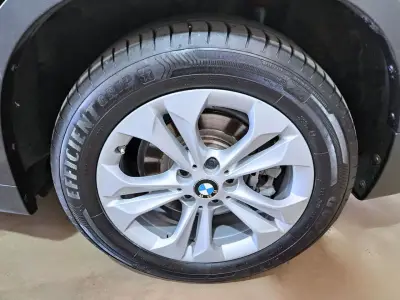 BMW X1 2021 · foto 9