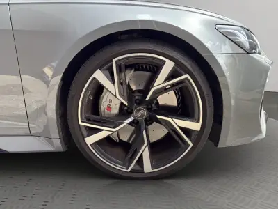 Audi RS6 2022 · foto 9