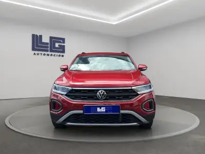 Volkswagen T-Roc 2023 · foto 2