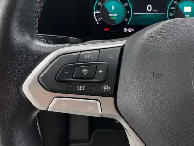 Volkswagen Golf 2021 · foto 9