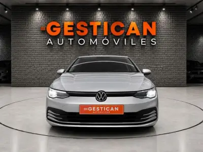 Volkswagen Golf 2021 · foto 3