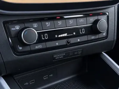 SEAT Arona 2023 · foto 10