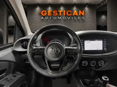 Toyota Aygo X 2024 · foto 10