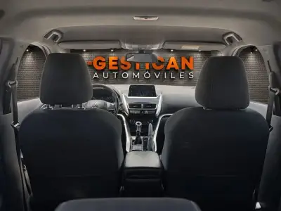 Mitsubishi Eclipse Cross 2021 · foto 14