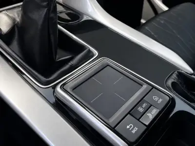 Mitsubishi Eclipse Cross 2021 · foto 18