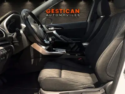 Mitsubishi Eclipse Cross 2021 · foto 15