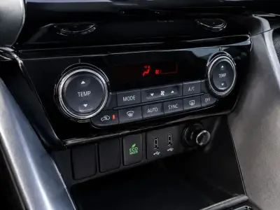 Mitsubishi Eclipse Cross 2021 · foto 16