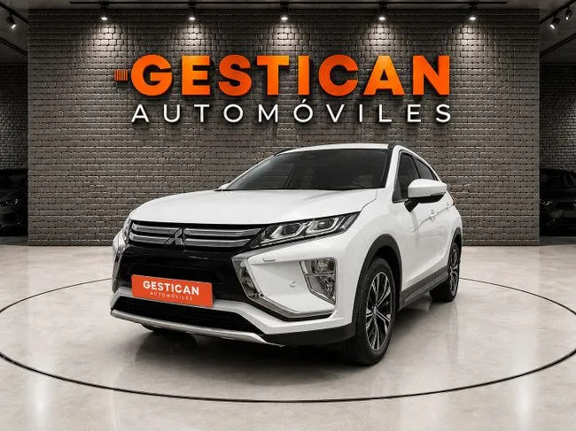 Mitsubishi Eclipse Cross 2021 en 4 islas · CEC